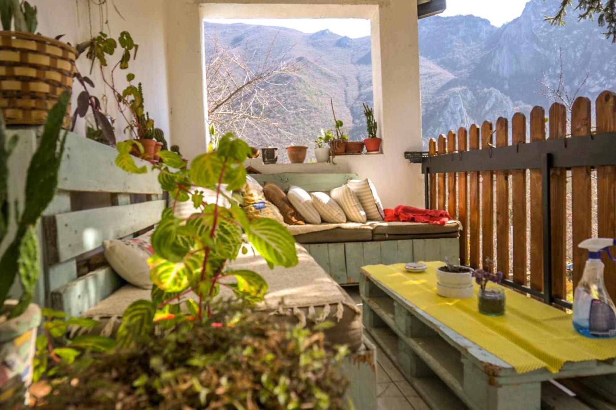 Canyon Matka - Unique Place For Stay Skopje Extérieur photo