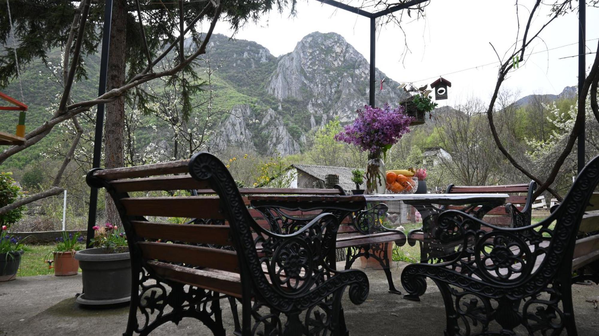 Canyon Matka - Unique Place For Stay Skopje Extérieur photo